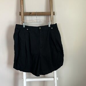 90s Westport Ltd. Woman Black Shorts Size 18- See Measurements for Details